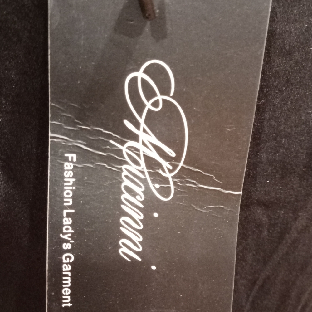 Super cute black dress - Picture 7 of 8